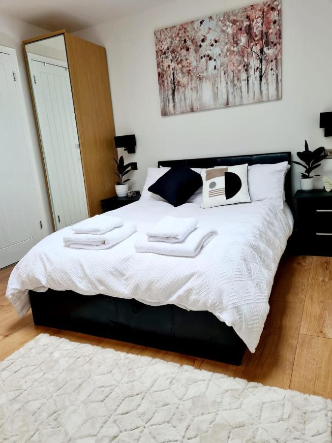 Canterbury Romantic Modern Home Goodnestone  Exteriör bild