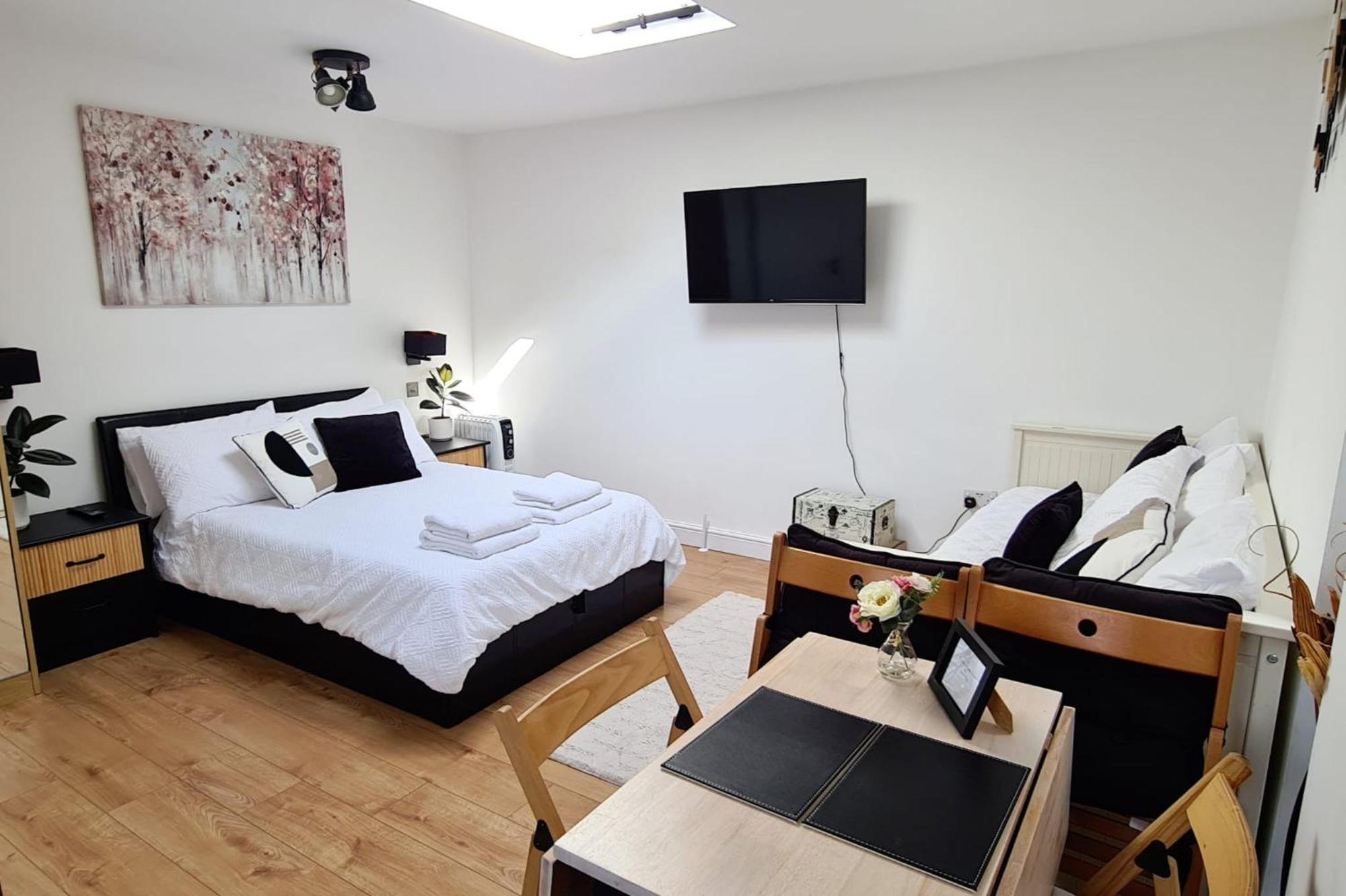 Canterbury Romantic Modern Home Goodnestone  Exteriör bild